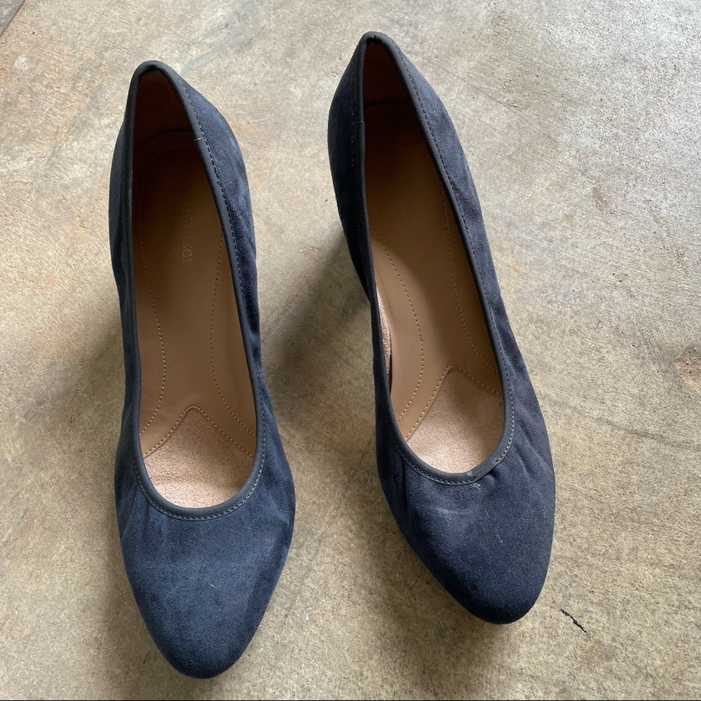 Naturalizer Navy Blue Suede Pumps SZ 8.5 Block Heel